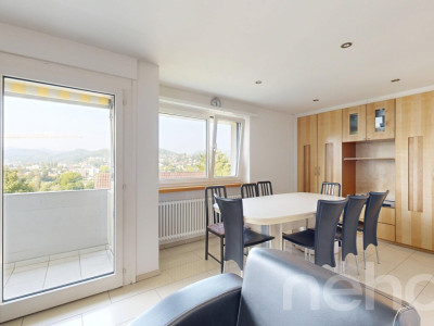 Freistehendes Einfamilienhaus mit grossem Garten und schöner Weitsicht image 5