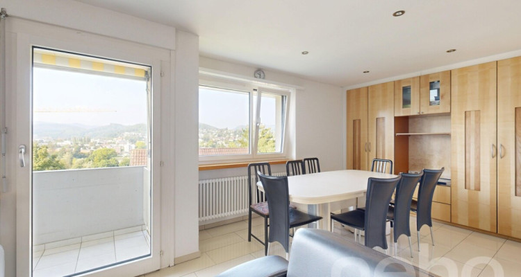 Freistehendes Einfamilienhaus mit grossem Garten und schöner Weitsicht image 5