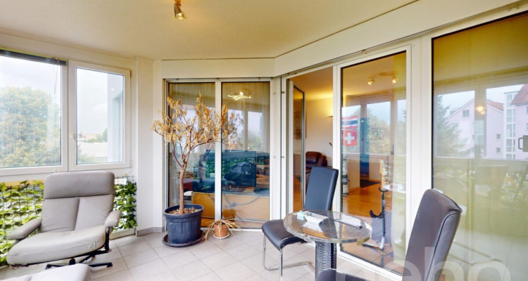 Charmante 3.5-Zimmer-Wohnung mit Wintergarten & Cheminée in Wittenbach image 4