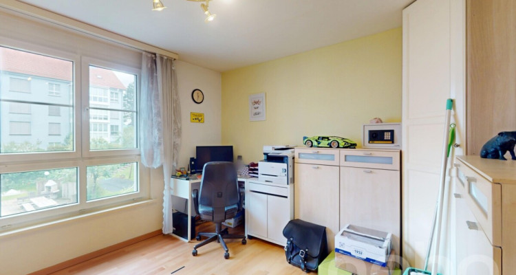 Charmante 3.5-Zimmer-Wohnung mit Wintergarten & Cheminée in Wittenbach image 7