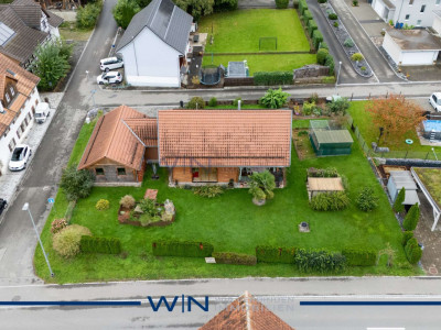 Familienidylle mit viel Platz und grossem Garten image 5