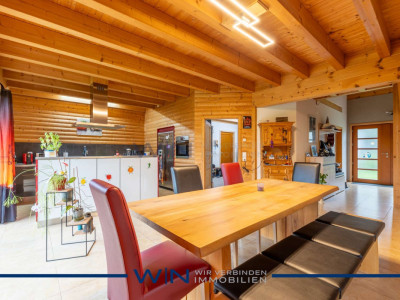 Familienidylle mit viel Platz und grossem Garten image 4