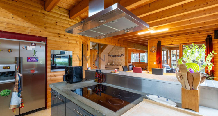 Familienidylle mit viel Platz und grossem Garten image 2