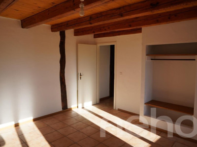 Projet à fort potentiel : maison villageoise avec grange et jardin image 10