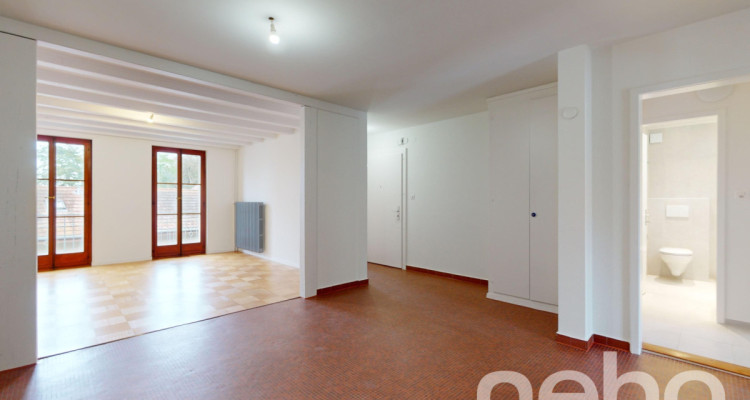 Grand appartement au calme dans le centre de Bussigny image 3