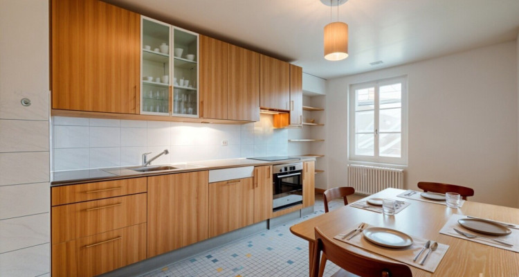 Grand appartement au calme dans le centre de Bussigny image 7