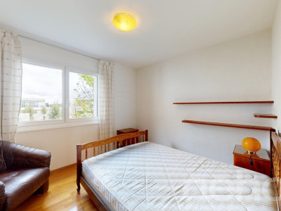 Appartement 3 chambres lumineux - Parfait état - Quartier calme Fully image 7