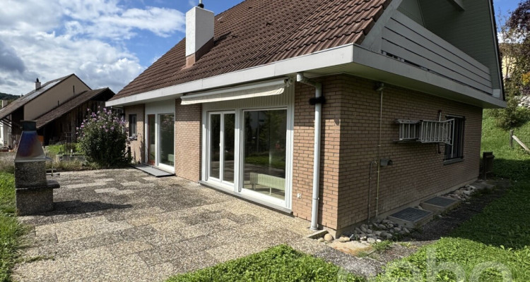 Charmantes Einfamilienhaus mit Gartenidylle und viel Platz in Magden image 2