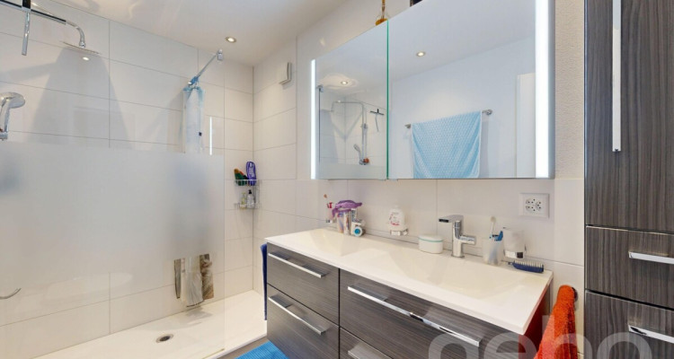 Dachwohnung mit Weitsicht, Cheminée und ausbaubarem Dachboden image 8