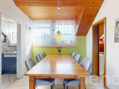 Helle 4.5-Zimmer Dachwohnung mit Balkon & unverbaubarer Aussicht image 10