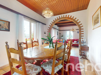 Zentral gelegenes 9.5-Zimmer Einfamilienhaus mit viel Potential image 7