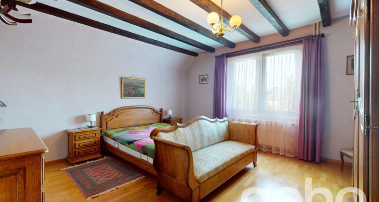 Zentral gelegenes 9.5-Zimmer Einfamilienhaus mit viel Potential image 11