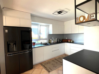 Magnifique villa vaudoise 9.5 pces  280 m2  très lumineuse  piscine et spa image 5