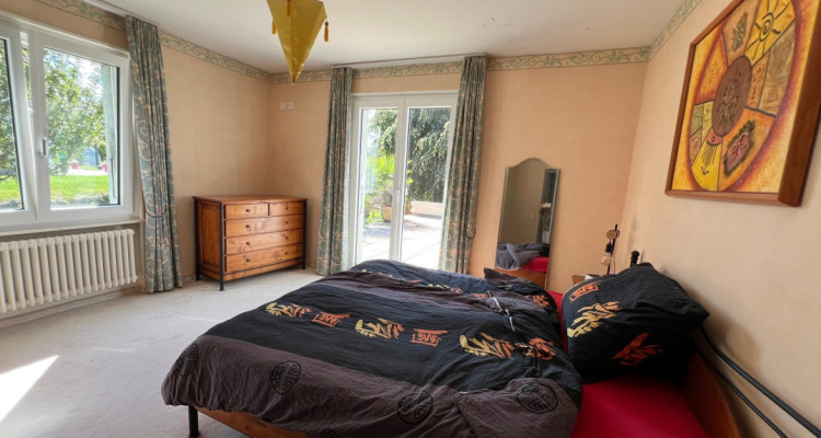 Magnifique villa vaudoise 9.5 pces  280 m2  très lumineuse  piscine et spa image 8