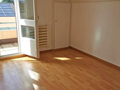 Maison individuelle de 6.5 pièces avec terrasse et jardin image 6