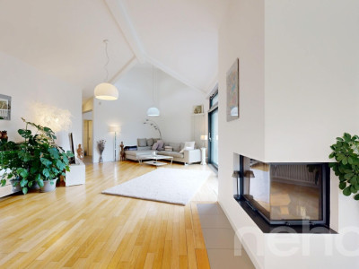 Villa rénovée avec goût, jardin, piscine et superbes volumes image 3