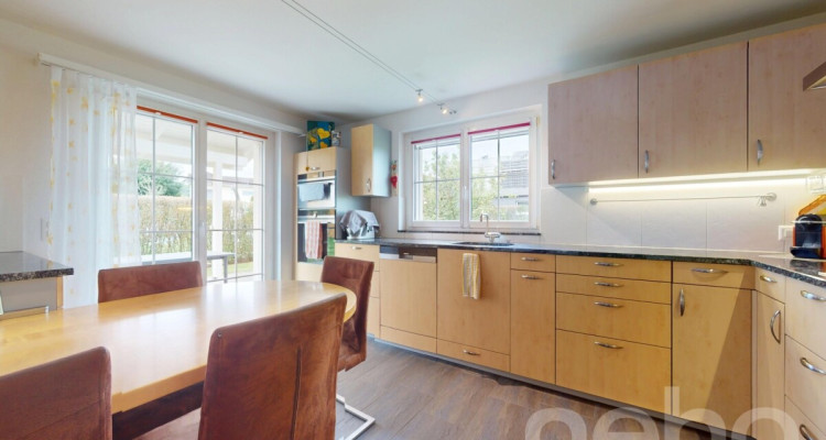 Einfamilienhaus in Bonau ? viel Platz, Garten & Aussicht image 5