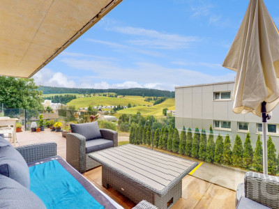 Splendide 5.5 pièce au Locle avec une grande terrasse image 2