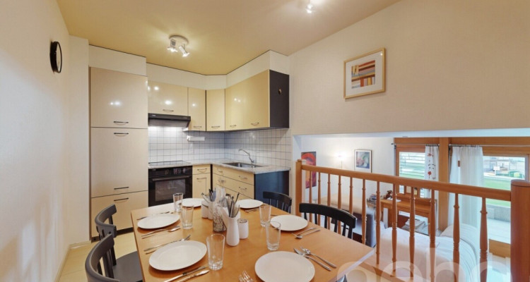 2,5 pièces en rez-de-jardin avec piscine intérieure image 3