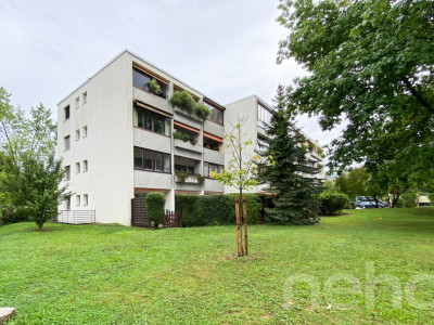 Maisonettewohnung mit 2 Balkonen, Garage und Aussicht ins Grüne image 2