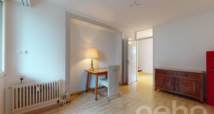 Maisonettewohnung mit 2 Balkonen, Garage und Aussicht ins Grüne image 9