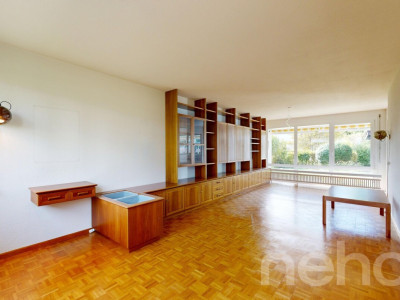 Charmantes 4.5-Zimmer-Eckhaus mit Cheminéehaus und viel Privatsphäre image 1