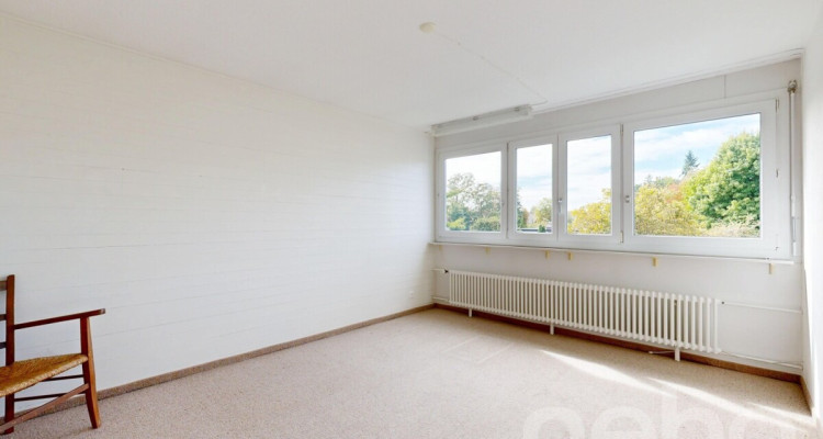 Charmantes 4.5-Zimmer-Eckhaus mit Cheminéehaus und viel Privatsphäre image 4