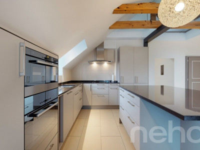 Opportunité Exceptionnelle - Attique entièrement rénové - Centre Ville image 5