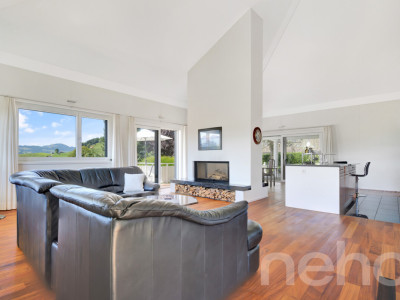 Exklusive Villa mit spektakulärer Weitsicht und gehobenem Ausbau image 12