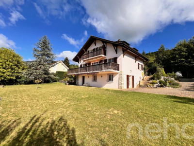 Spacieuse villa avec fort potentiel et vue imprenable, proche de Nyon image 1