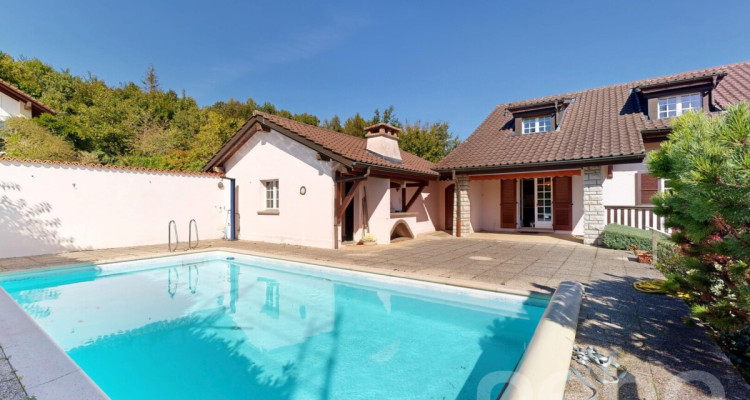 Spacieuse villa avec fort potentiel et vue imprenable, proche de Nyon image 11