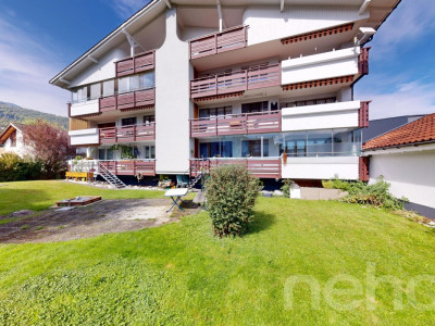 4.5-Zimmer-Wohnung mit Balkon und zwei Garagenplätzen in Sevelen image 1