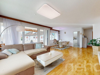 4.5-Zimmer-Wohnung mit Balkon und zwei Garagenplätzen in Sevelen image 4