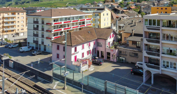 Immeuble à fort potentiel au centre de Saxon, face à la gare image 4