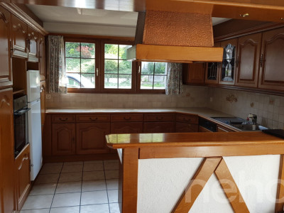 Charmantes 6.5-Zimmer Einfamilienhaus mit Einliegerwohnung image 3