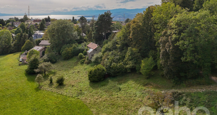 TERRAIN CONSTRUCTIBLE AVEC PROJET POUR 2 LOGEMENTS + ZONE VERTE image 1