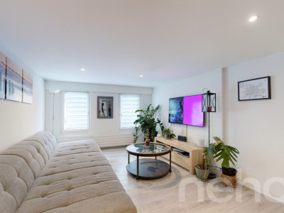 IMMEUBLE DE RENDEMENT RÉNOVÉ, AU CALME, PROCHE DE BULLE EN PLEIN ESSOR image 7