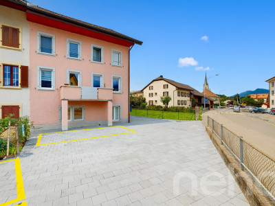 IMMEUBLE DE RENDEMENT RÉNOVÉ, AU CALME, PROCHE DE BULLE EN PLEIN ESSOR image 12