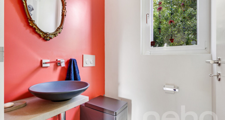 Stilvolles Einfamilienhaus an begehrter Lage - Wohnen auf hohem Niveau image 3