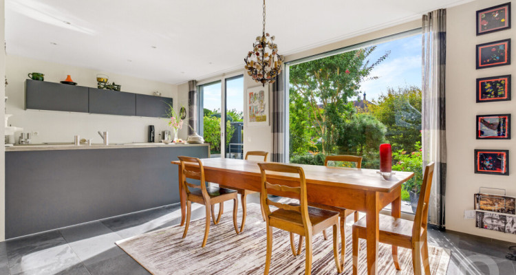 Stilvolles Einfamilienhaus an begehrter Lage - Wohnen auf hohem Niveau image 5