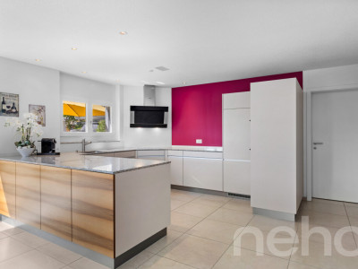 Mehr als nur Wohnen: Lifestyle-Refugium mit Bauparzelle als Garten image 8