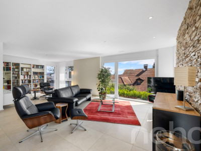 Mehr als nur Wohnen: Lifestyle-Refugium mit Bauparzelle als Garten image 5