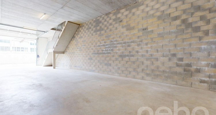 Local polyvalent pour exploitants ou investisseurs image 3