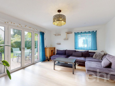 Moderne 4.5 Zimmer Doppelhaushälfte mit Garten und Teils Weitblick image 4