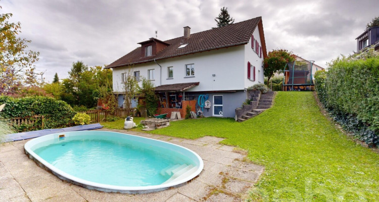 Moderne 4.5 Zimmer Doppelhaushälfte mit Garten und Teils Weitblick image 11