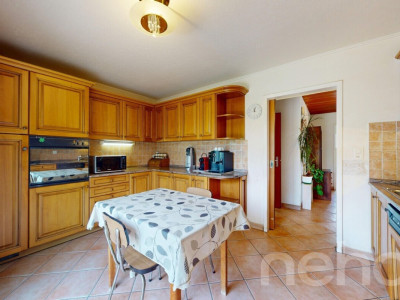 Charmante maison avec vue dégagée et fort potentiel image 9