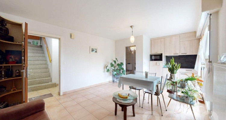 Charmante maison avec vue dégagée et fort potentiel image 10