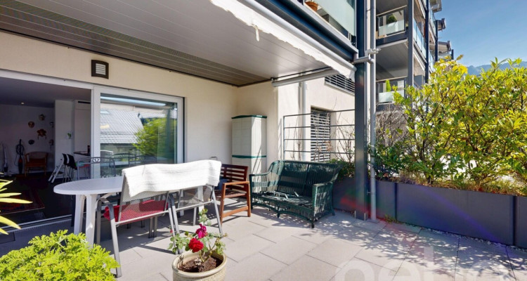 Charmant 3.5 pièces avec grande terrasse et jardin image 4