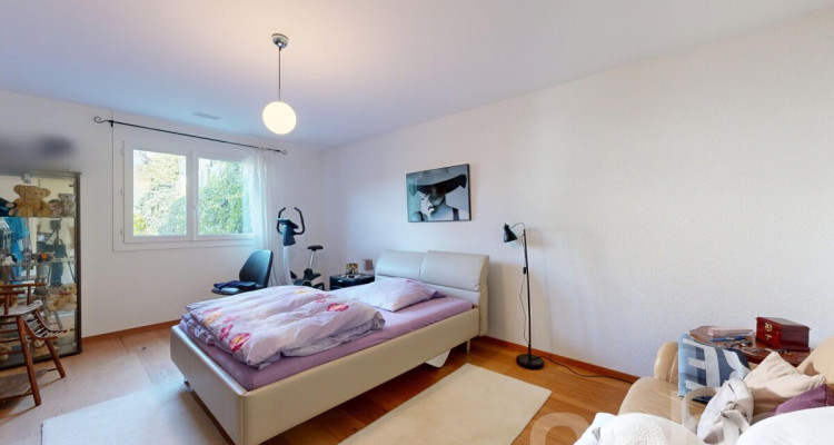 Charmant 3.5 pièces avec grande terrasse et jardin image 9