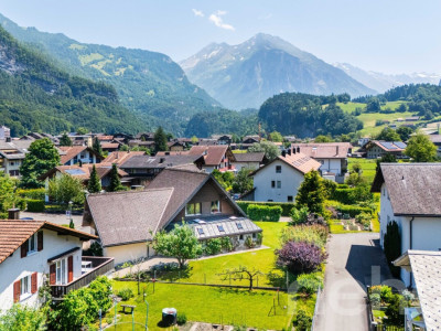 Grosszügiges Einfamilienhaus mit integrierter Praxis image 11